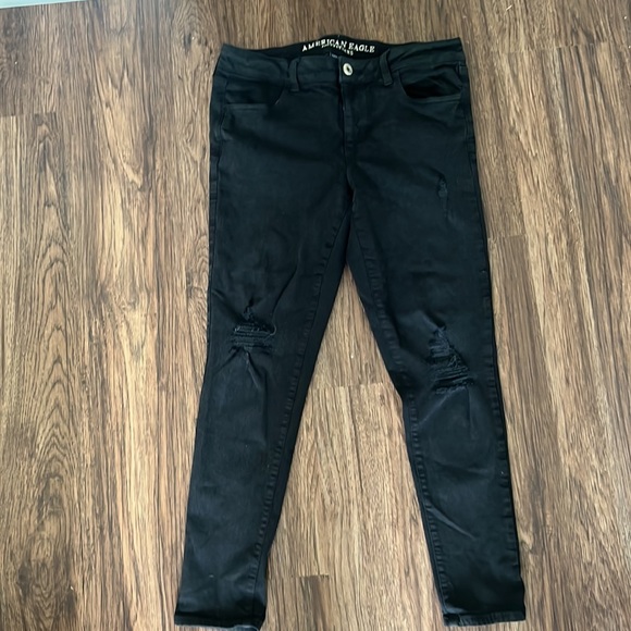 American Eagle Black Distressed Skinny Jeans - Picture 2 of 7